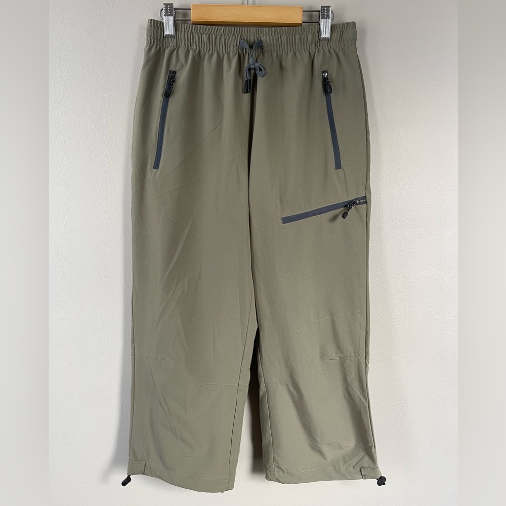 NWOT Xtansuo Hiking Capri